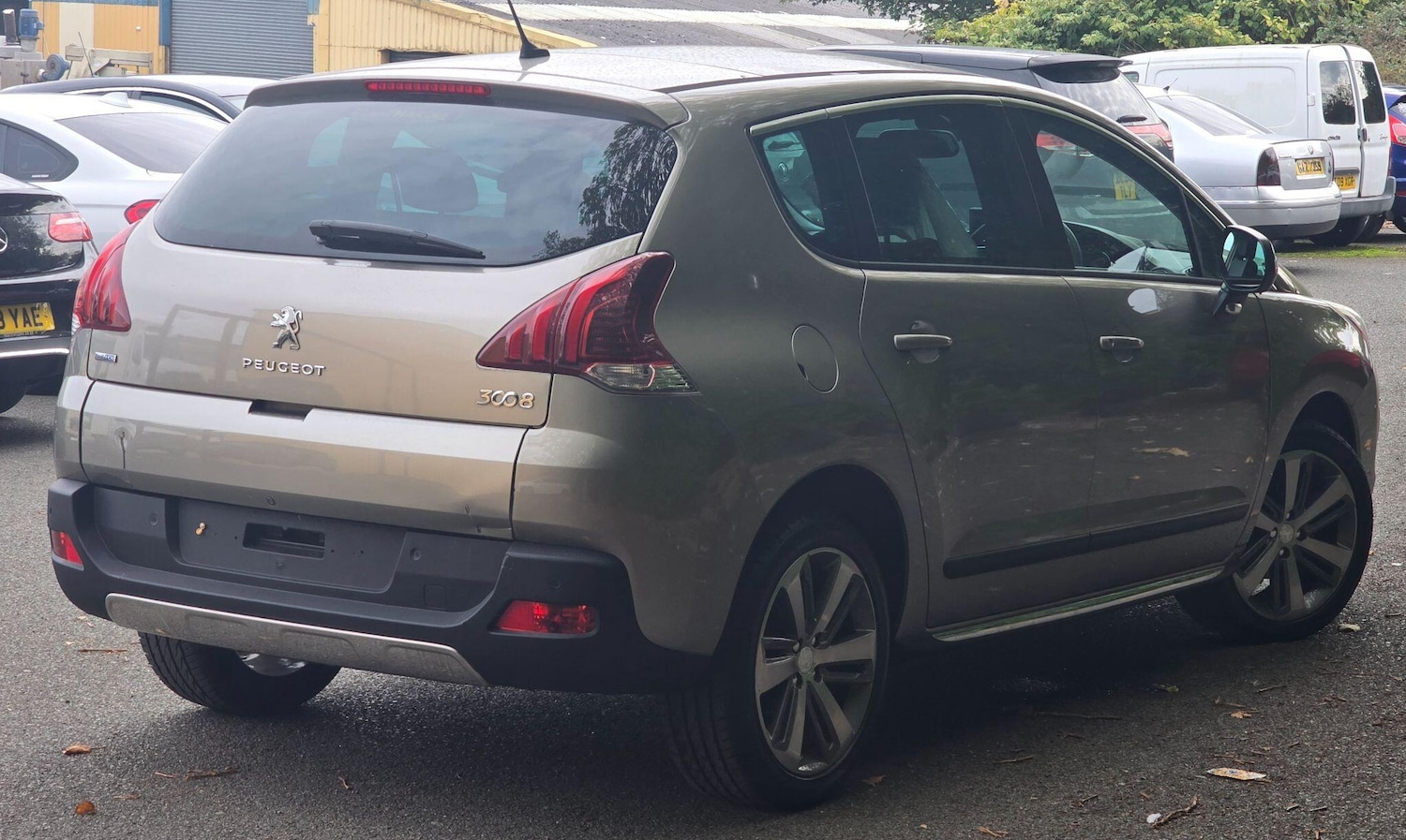 Used Peugeot 3008 2016 for sale - 76109893: Photo 4