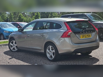 Used Volvo V60 2012 for sale - 78539447: Photo