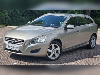 Used Volvo V60 2012 for sale - 78539447: Photo