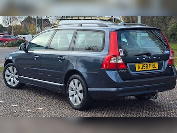 Used Volvo V70 2008 for sale - 76527748: Photo