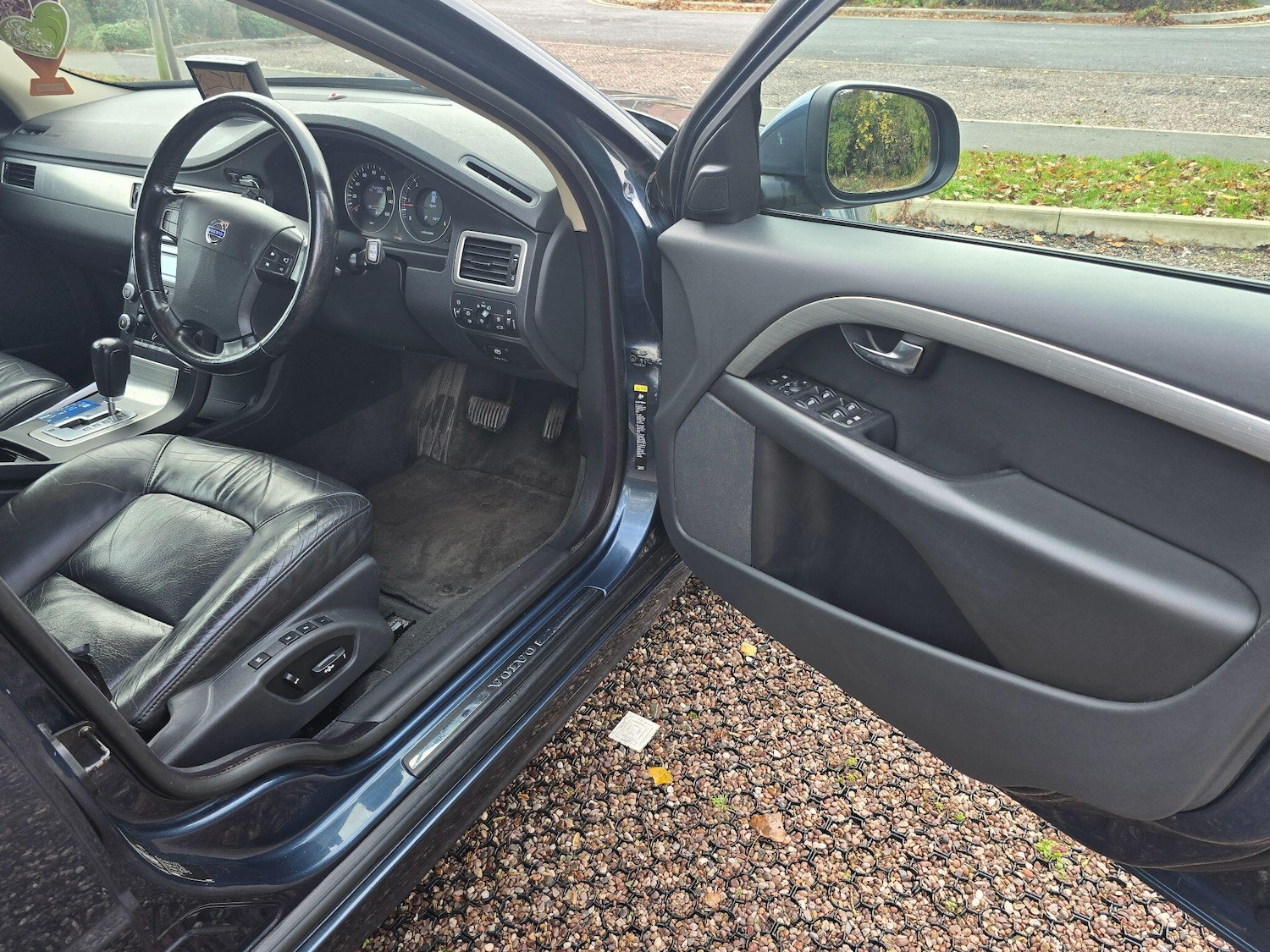 Used Volvo V70 2008 for sale - 76527748: Photo 9