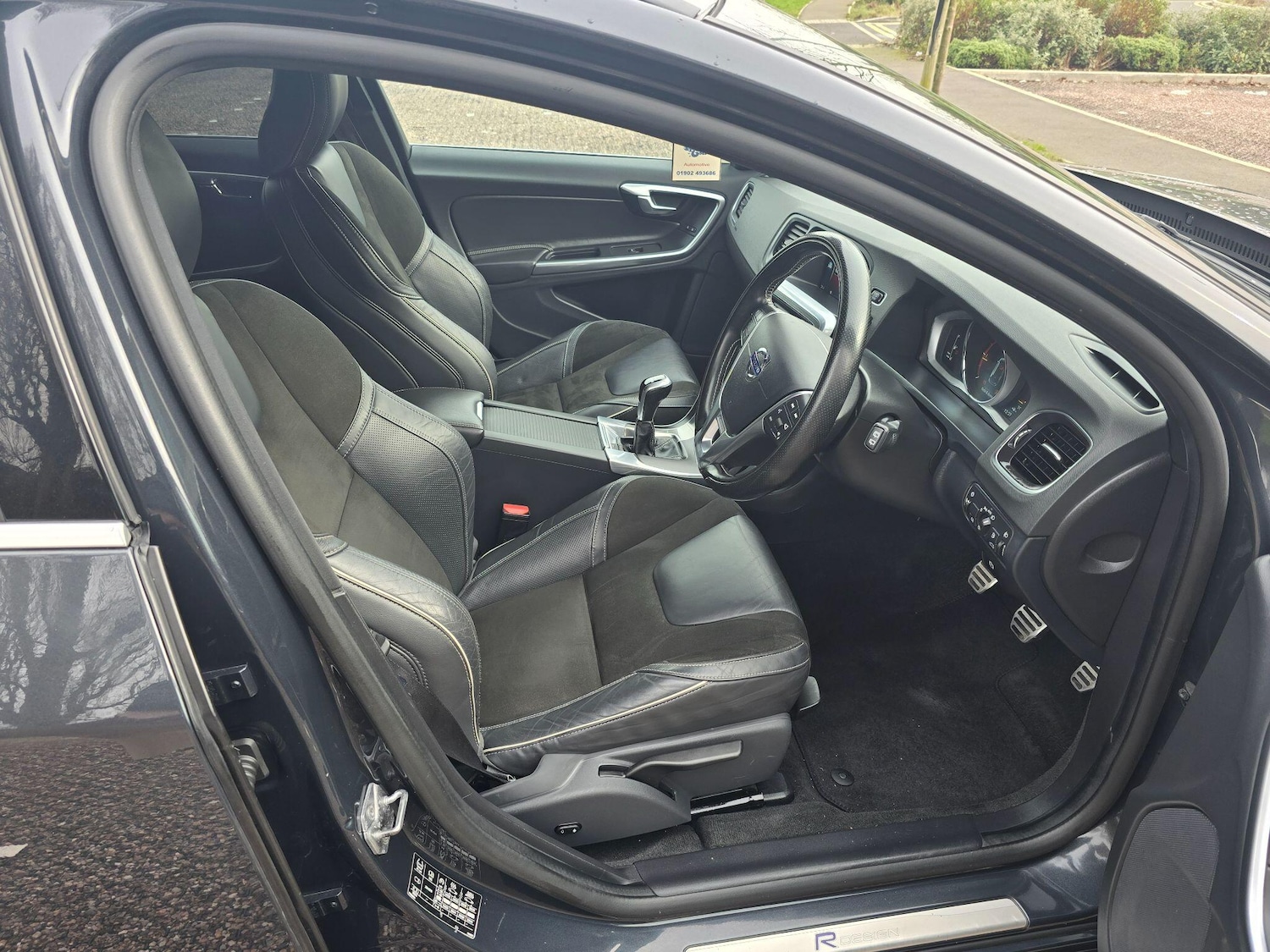 Used Volvo V60 2017 for sale - 77611843: Photo 10