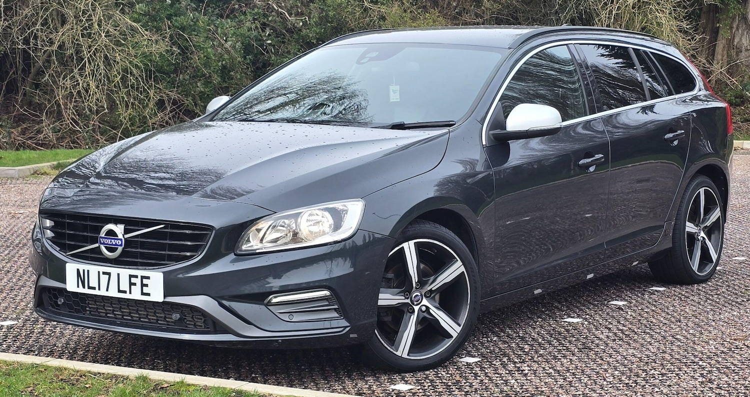 Used Volvo V60 2017 for sale - 77611843: Photo 3