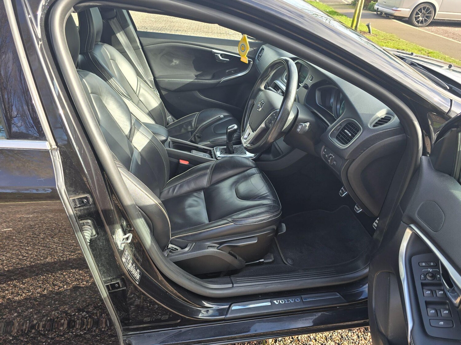 Used Volvo V40 for sale - 77657483: Photo 11