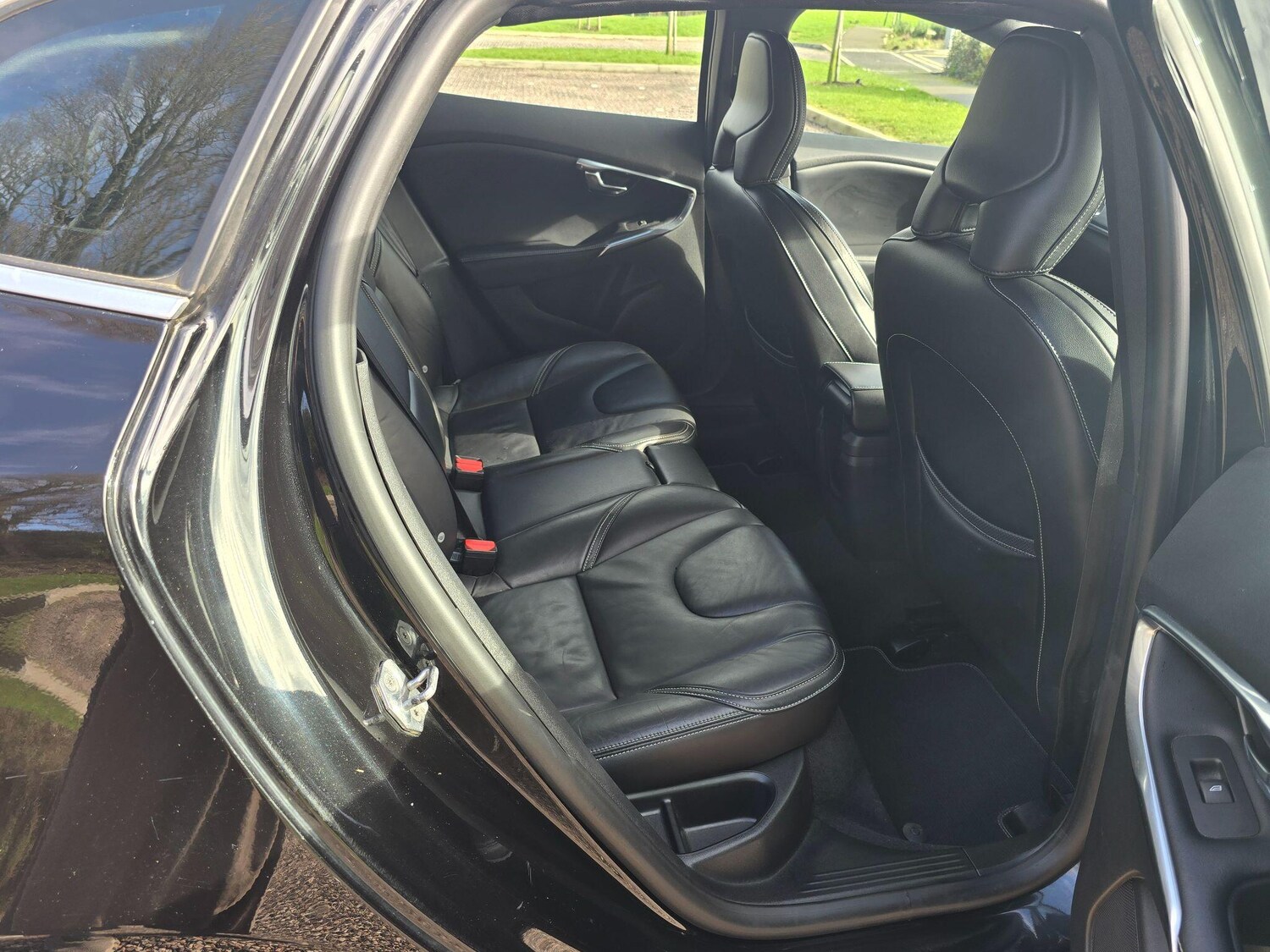 Used Volvo V40 for sale - 77657483: Photo 15