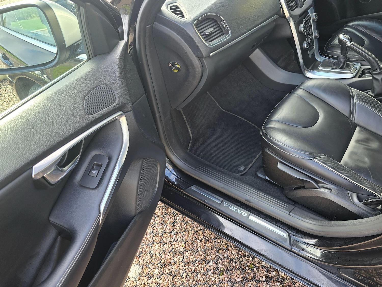 Used Volvo V40 for sale - 77657483: Photo 24