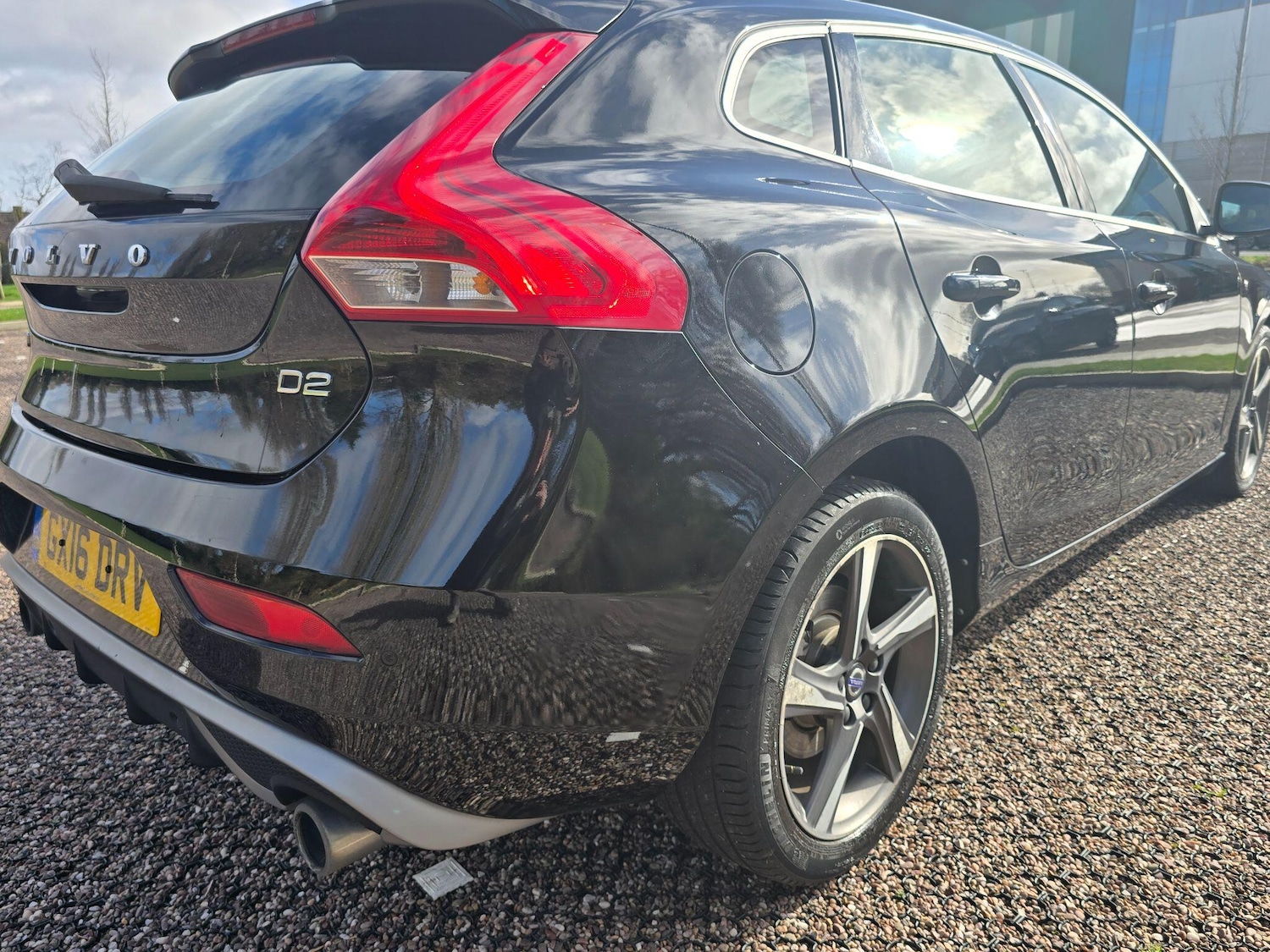 Used Volvo V40 for sale - 77657483: Photo 32