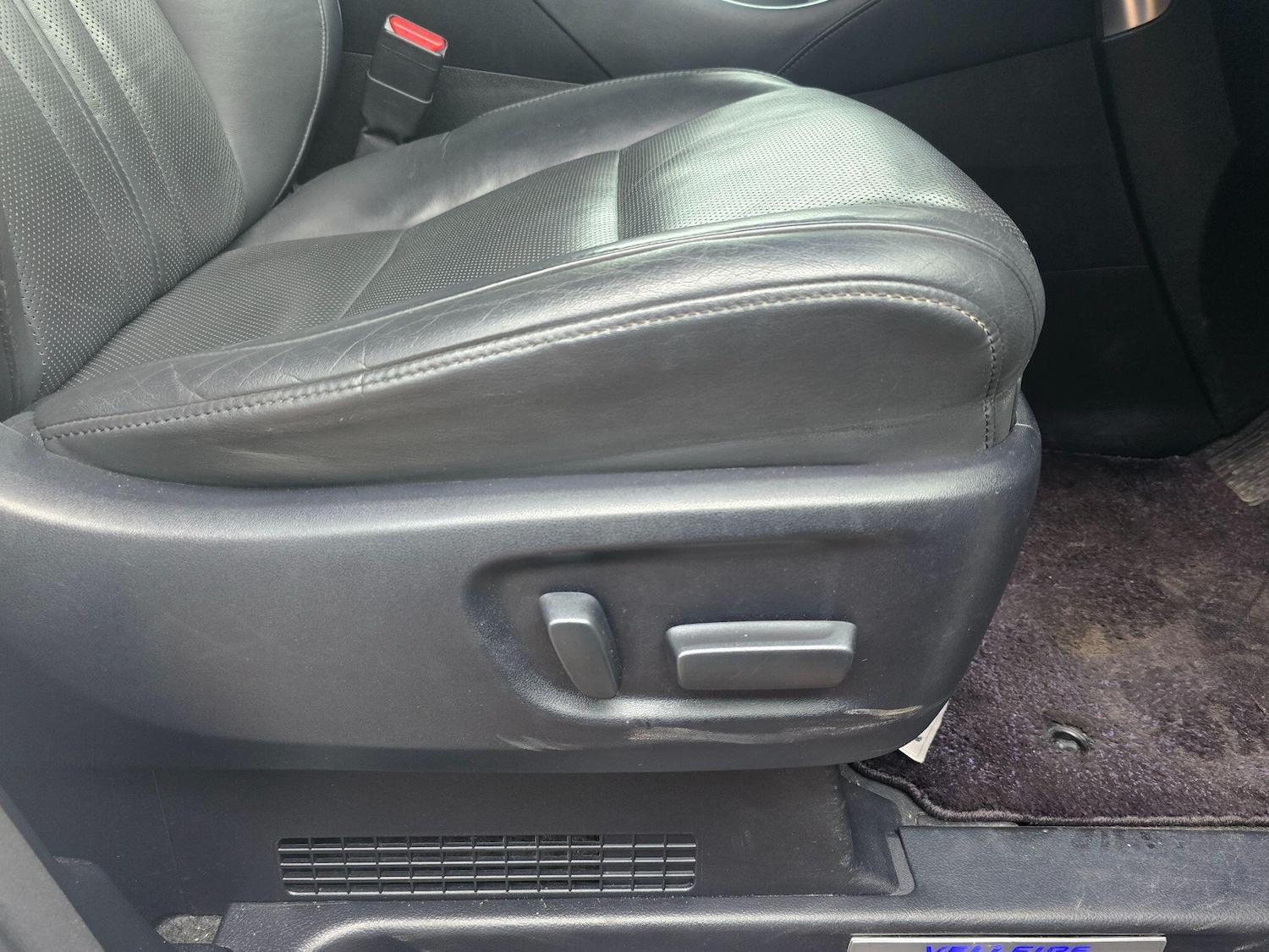 Used Toyota Vellfire 2026 for sale - 77537817: Photo 13