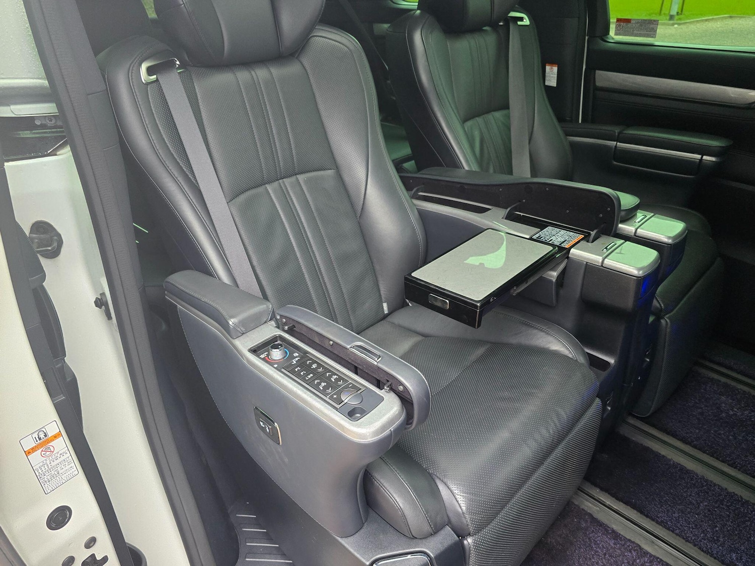 Used Toyota Vellfire 2026 for sale - 77537817: Photo 24