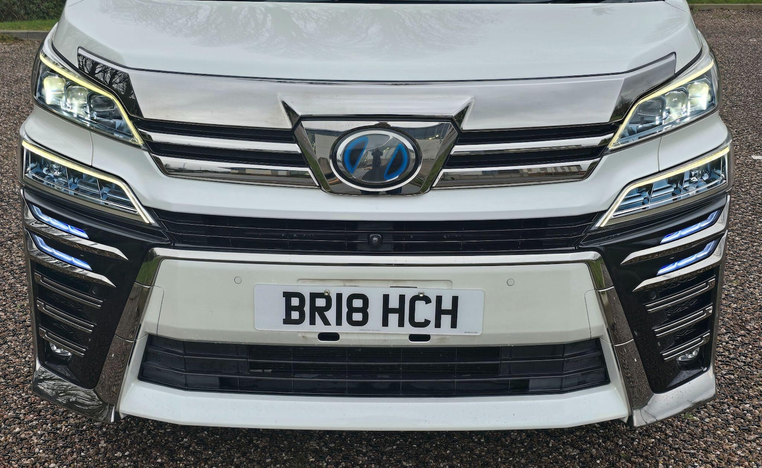 Used Toyota Vellfire 2026 for sale - 77537817: Photo 6