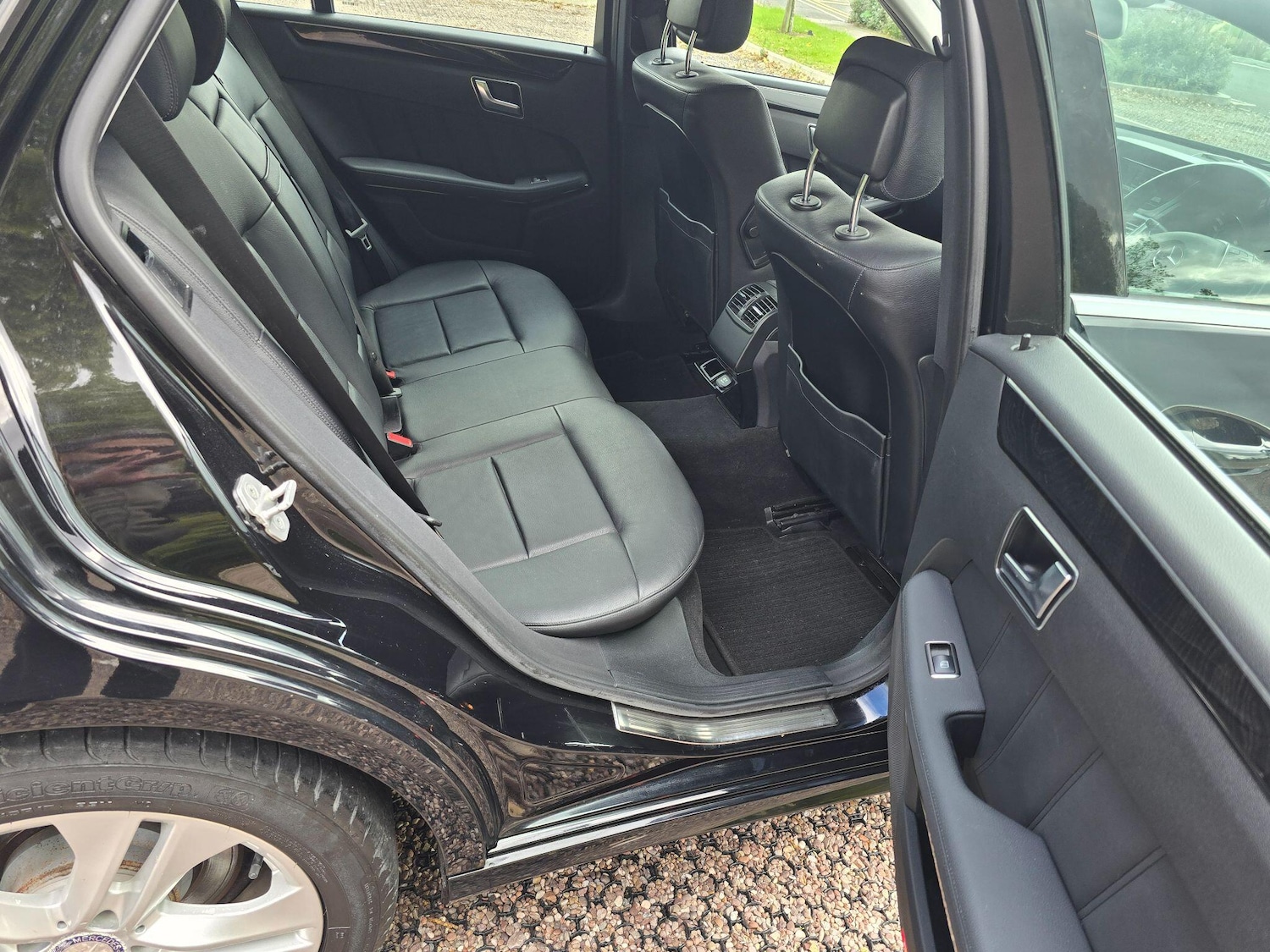 Used Mercedes-Benz E-Class 2013 for sale - 76059780: Photo 15