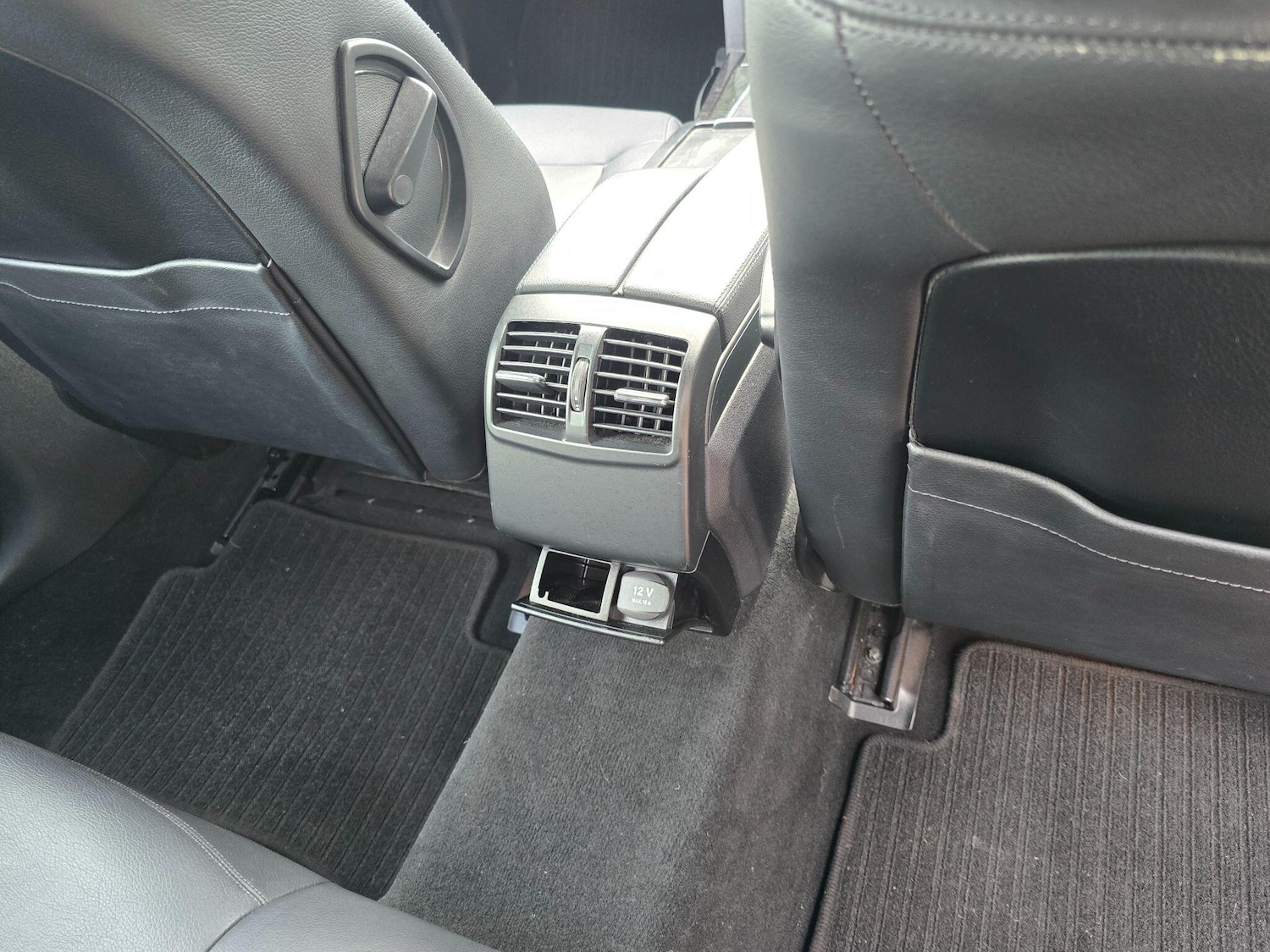Used Mercedes-Benz E-Class 2013 for sale - 76059780: Photo 17