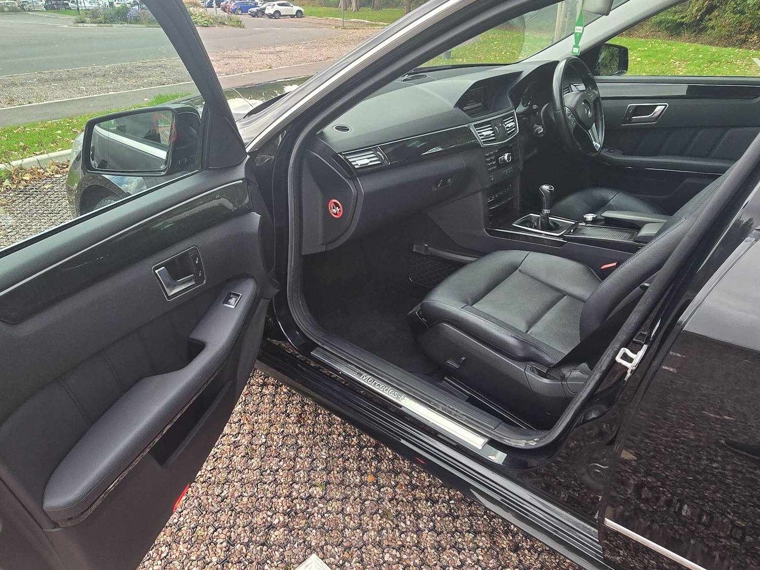 Used Mercedes-Benz E-Class 2013 for sale - 76059780: Photo 24