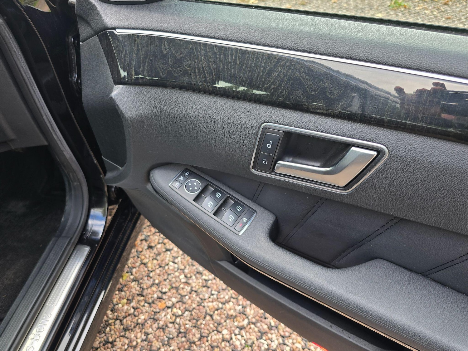 Used Mercedes-Benz E-Class 2013 for sale - 76059780: Photo 28