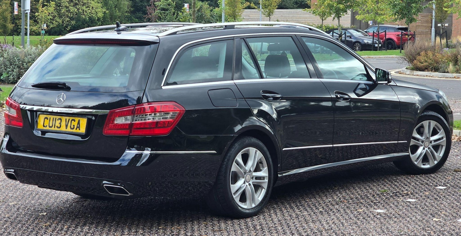 Used Mercedes-Benz E-Class 2013 for sale - 76059780: Photo 4