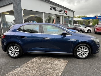 Used Renault Megane 2018 for sale - 78685493: Photo