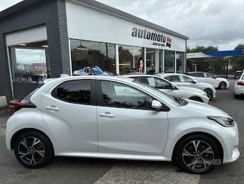 Used Toyota Yaris 2024 for sale - 79699444: Photo
