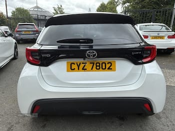 Used Toyota Yaris 2024 for sale - 79699444: Photo