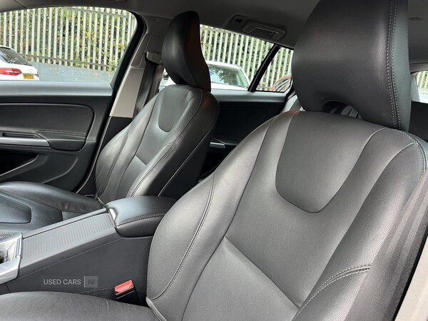 Used Volvo V60 2018 for sale - 76228375: Photo 11