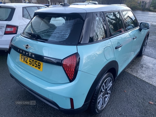 Used MINI Cooper 2024 for sale - 76646578: Photo 3