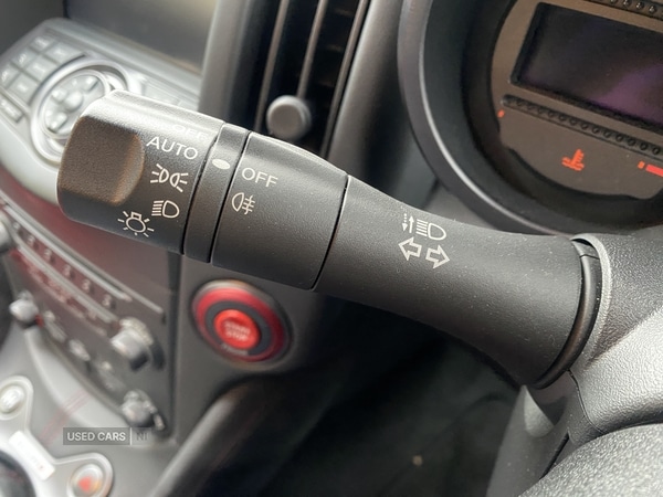 Used Nissan 370 Z 2014 for sale - 76486231: Photo 14