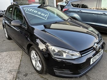 Used Volkswagen Golf 2017 for sale - 79699378: Photo