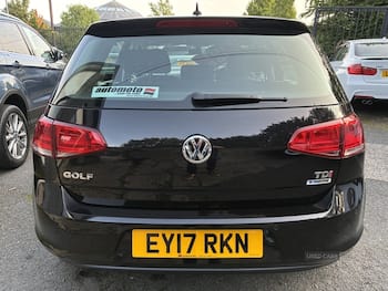 Used Volkswagen Golf 2017 for sale - 79699378: Photo