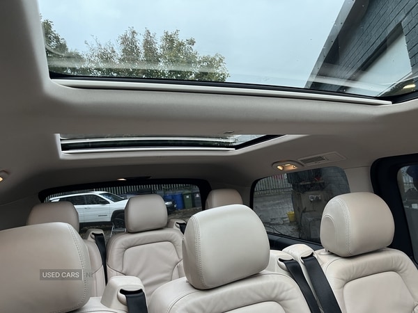 Used Mercedes-Benz V-Class 2019 for sale - 76216265: Photo 4