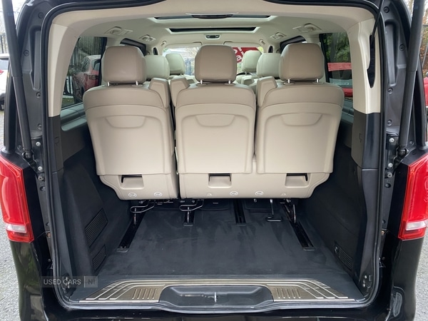 Used Mercedes-Benz V-Class 2019 for sale - 76690509: Photo 30