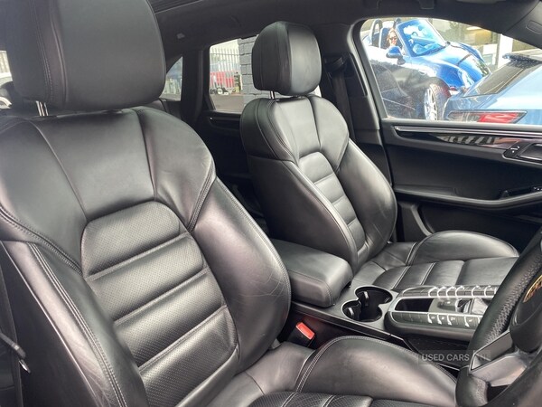 Used Porsche Macan 2015 for sale - 74396231: Photo 9