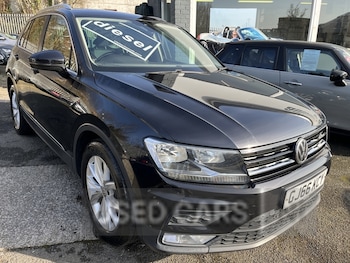 Used Volkswagen Tiguan 2016 for sale - 77971102: Photo