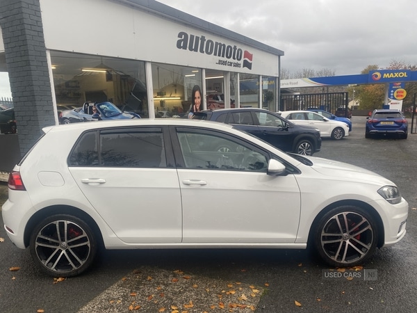 Used Volkswagen Golf 2019 for sale - 76458274: Photo 2