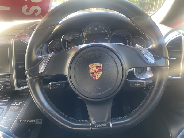 Used Porsche Cayenne 2012 for sale - 76634710: Photo 17