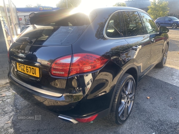 Used Porsche Cayenne 2012 for sale - 76634710: Photo 3