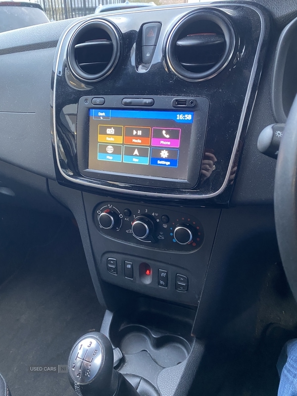 Used Dacia Sandero Stepway 2019 for sale - 77634262: Photo 11