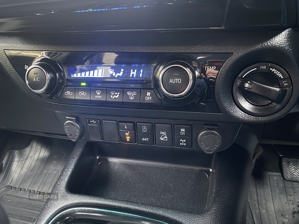 Used Toyota Hilux 2021 for sale - 76702737: Photo 21