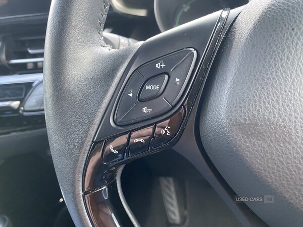 Used Toyota C-HR 2023 for sale - 77684663: Photo 11