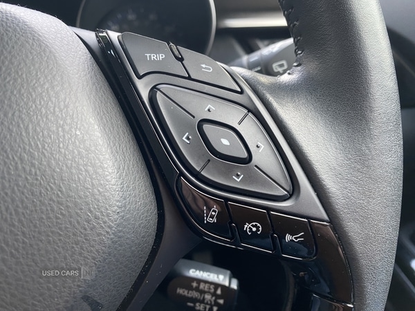 Used Toyota C-HR 2023 for sale - 77684663: Photo 12