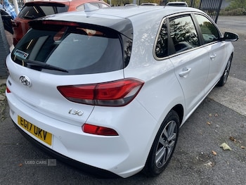 Used Hyundai i30 2017 for sale - 76110206: Photo