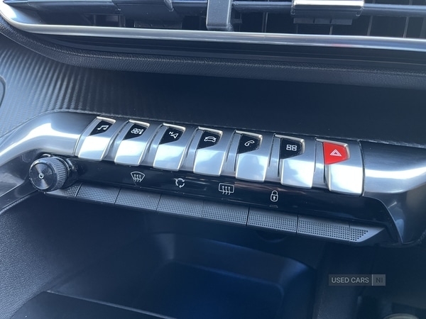 Used Peugeot 3008 2018 for sale - 76574112: Photo 27