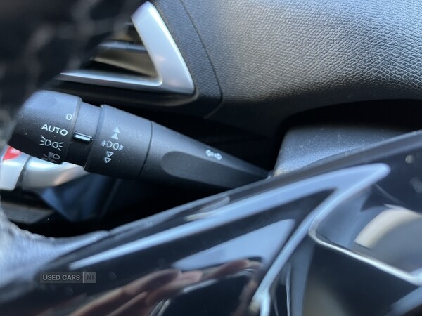 Used Peugeot 3008 2018 for sale - 76574112: Photo 29