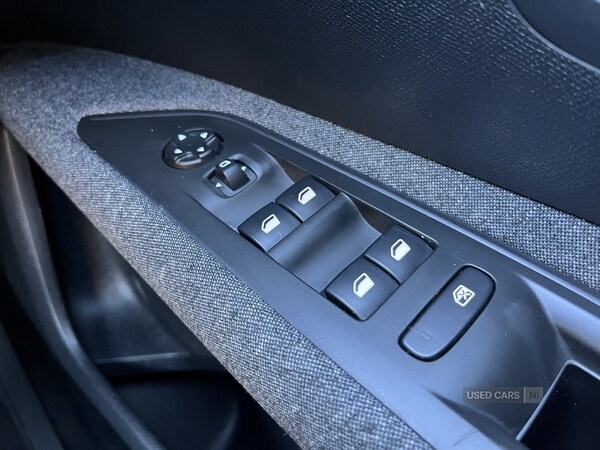 Used Peugeot 3008 2018 for sale - 76574112: Photo 32