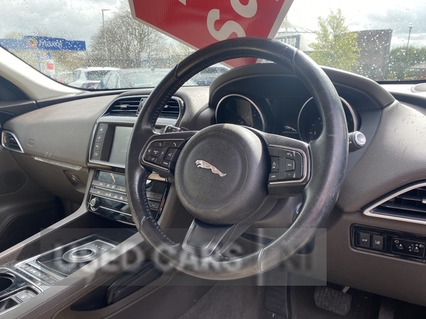 Used Jaguar F-Pace 2017 for sale - 78186166: Photo 8