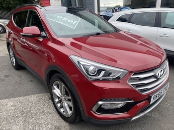 Used Hyundai Santa Fe 2015 for sale - 79117213: Photo