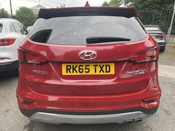 Used Hyundai Santa Fe 2015 for sale - 79117213: Photo