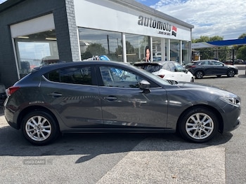 Used Mazda Mazda3 2015 for sale - 79510004: Photo