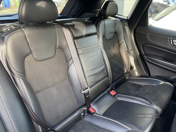 Used Volvo XC60 2018 for sale - 76608743: Photo 10