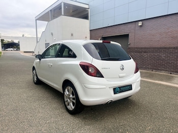 Used Vauxhall Corsa 2011 for sale - 75915962: Photo