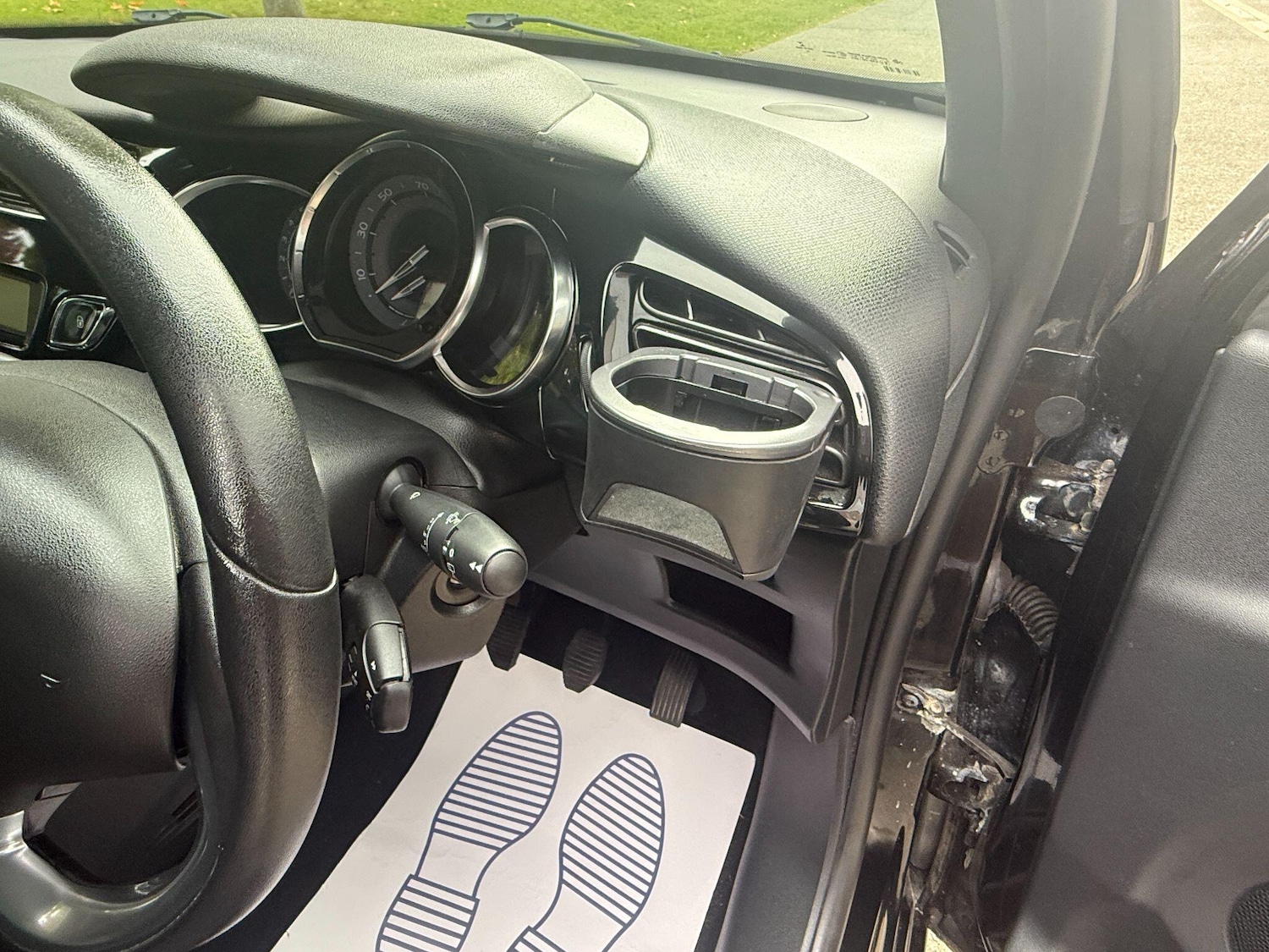Used Citroen DS3 2015 for sale - 76109757: Photo 12
