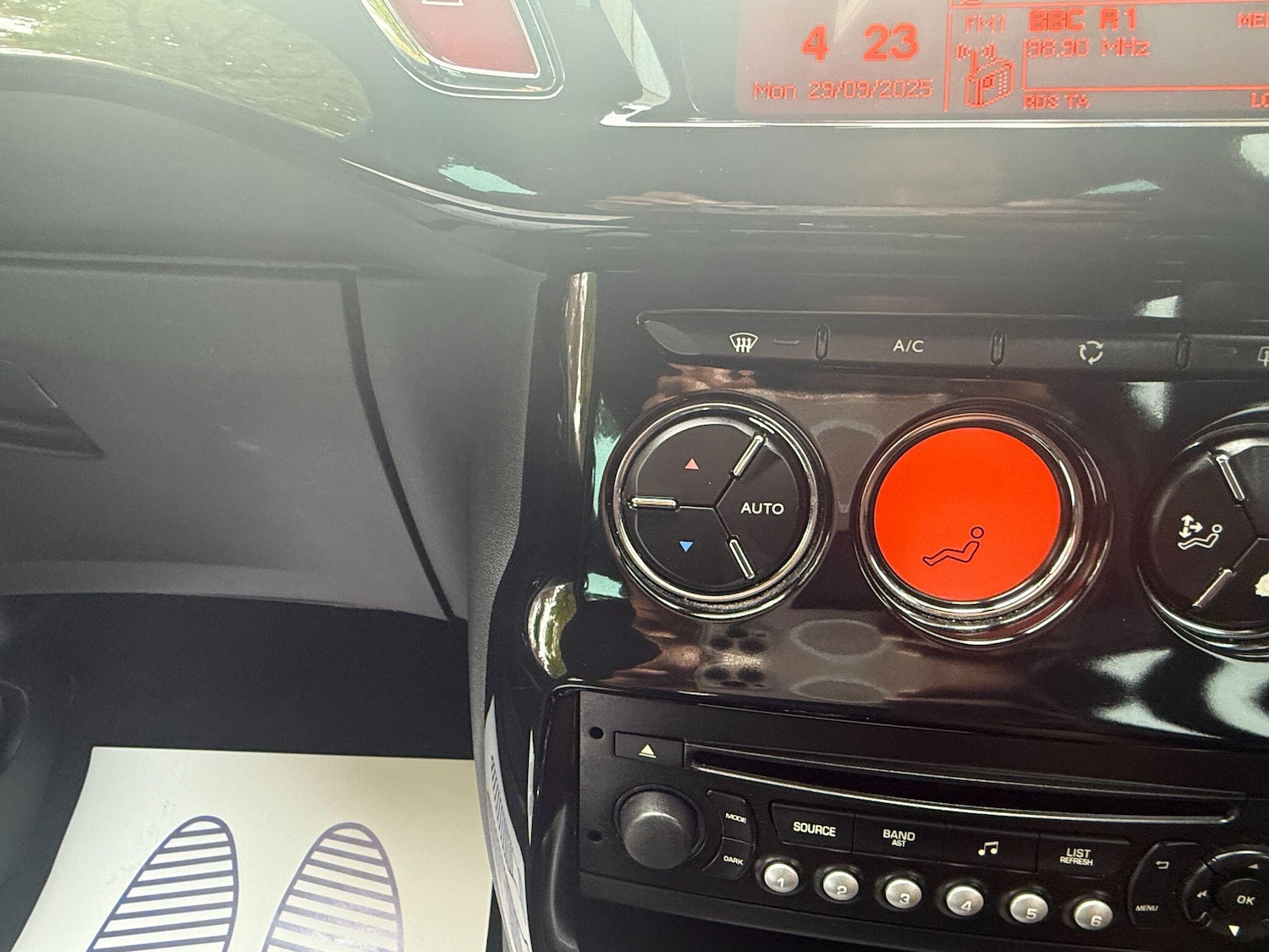 Used Citroen DS3 2015 for sale - 76109757: Photo 29